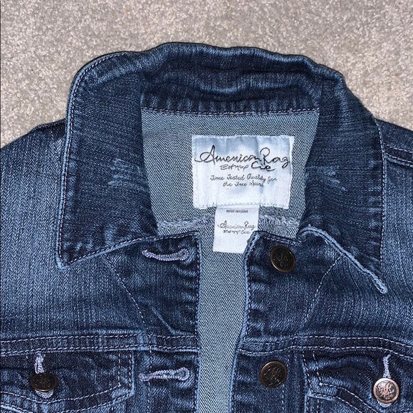 American Rag jean jacket - Picture 4 of 6